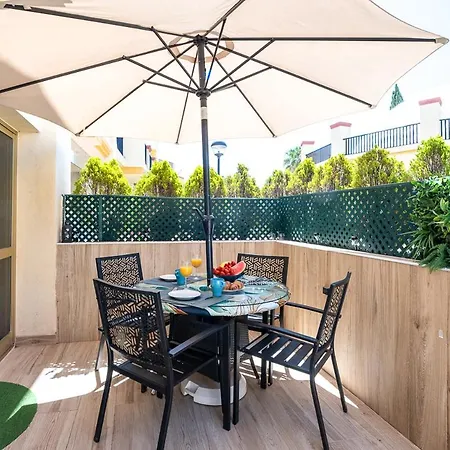 Oleholidays 604 Romana Junto Al Mar Apartment Marbella
